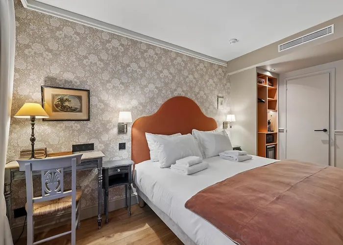 Hotel De L'Avre Parigi